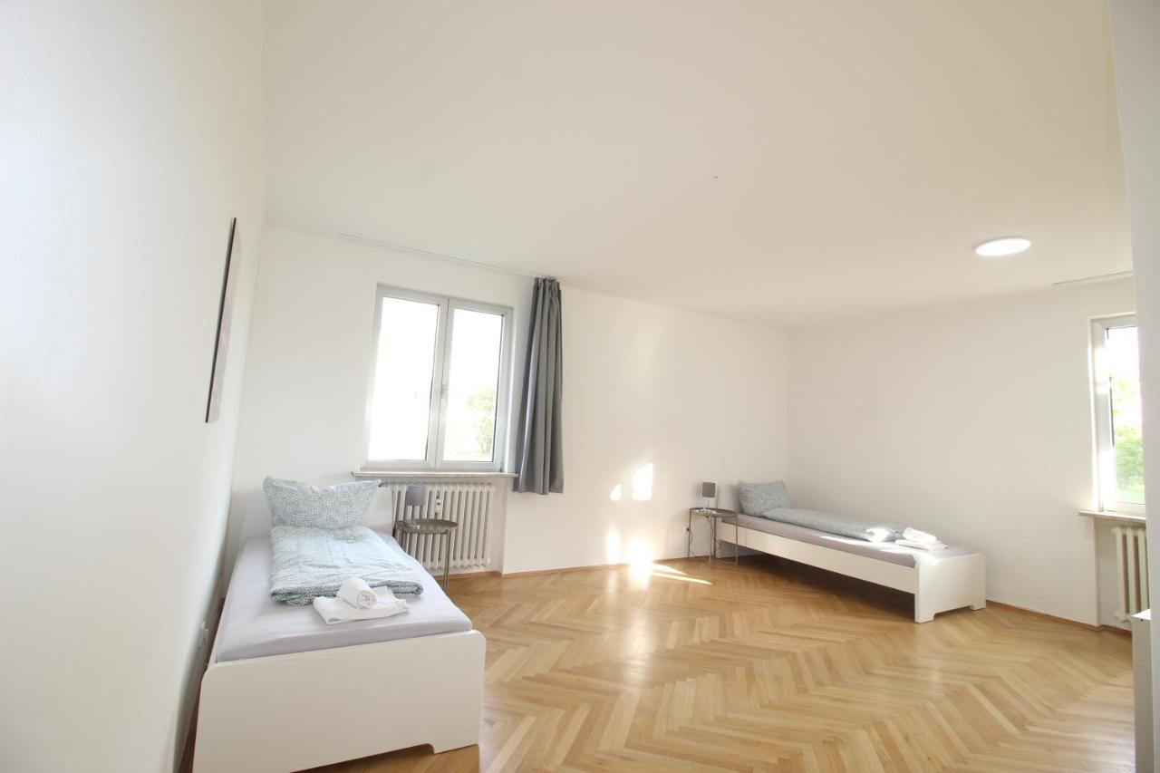 Apartmenthaus Kitzingen - Grosszuegige Wohnungen Fuer Je 6 Personen Mit Balkon Zewnętrze zdjęcie