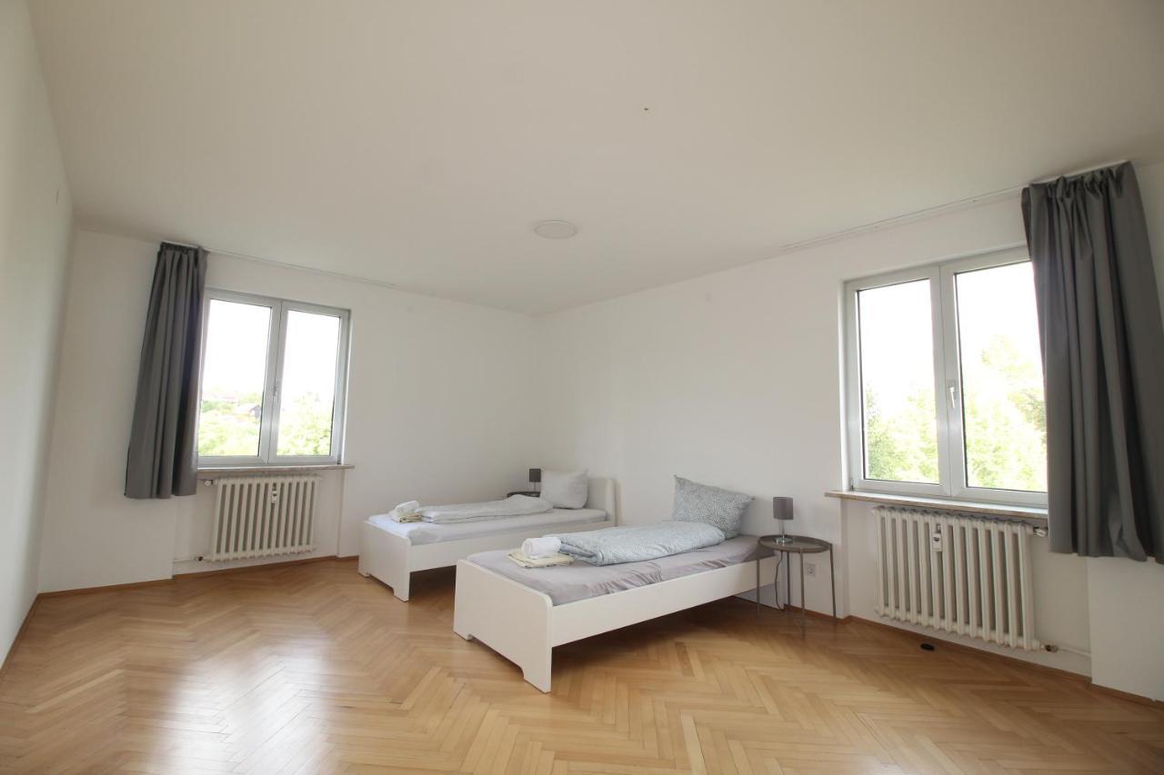 Apartmenthaus Kitzingen - Grosszuegige Wohnungen Fuer Je 6 Personen Mit Balkon Zewnętrze zdjęcie